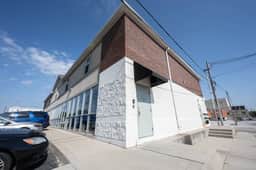 Located in the heart of Indianapolis Medical Corridor!