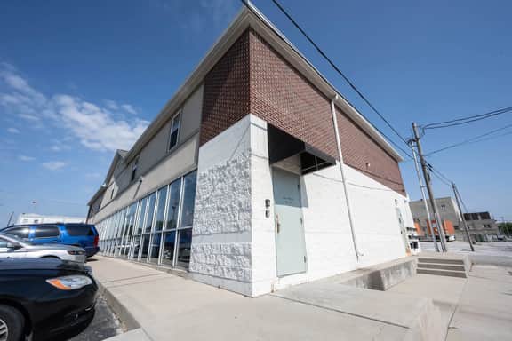 Located in the heart of Indianapolis Medical Corridor!